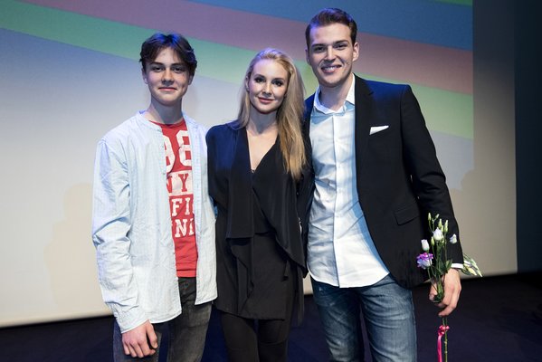 Matija Valant, Iva Krajnc Bagola in Tine Ugrin (igralci) - Foto: Katja Goljat
