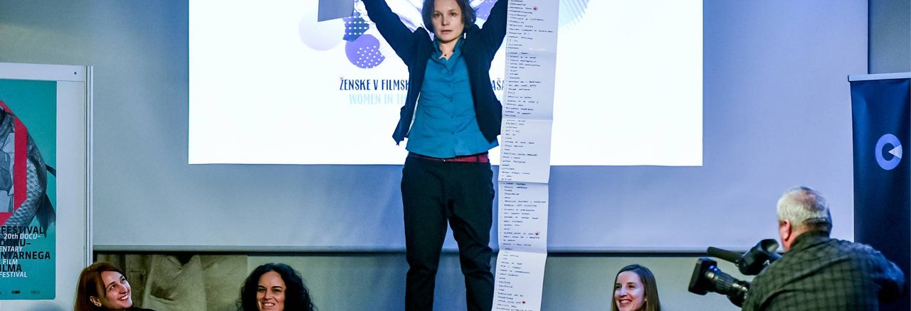 Od leve proti desni: Ida Weiss, Sonja Prosenc, Hanna Slak, Urša Menart - foto Iztok Dimc