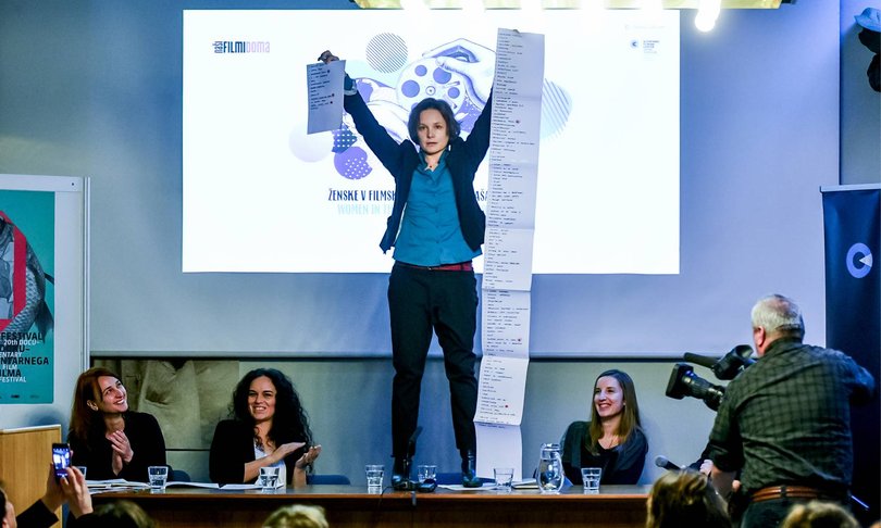 Od leve proti desni: Ida Weiss, Sonja Prosenc, Hanna Slak, Urša Menart - foto Iztok Dimc