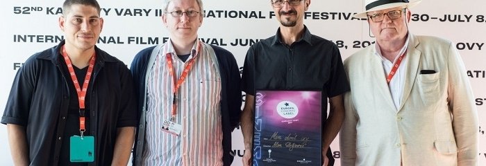 Podelitev nagrade Europa Cinemas Lable Alenu Drljeviću in ekipi filma Moški ne jočejo