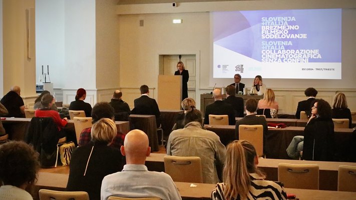 Nataša Bučar, direktorica Slovenskega filmskega centra Paolo Vidali, direktor Filmskega fonda Furlanije – Julijske krajine  Chiara Valenti Omero, vodja Filmske komisije Furlanije – Julijske krajine  Avtor fotografij: Alexander Faganel